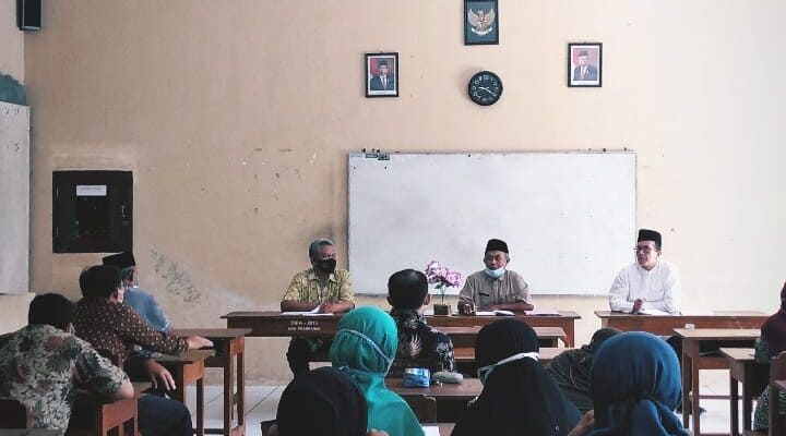 Kelulusan, Tetap Semangat & Terus Belajar